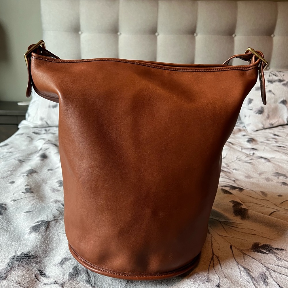 Coach XL Duffle Sac Bucket Bag